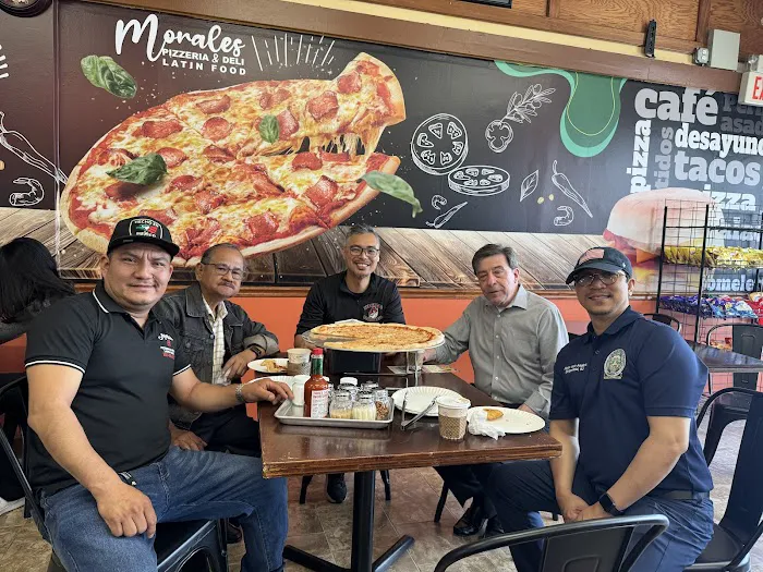 Morales Pizzería Deli and Latin Food Picture 2
