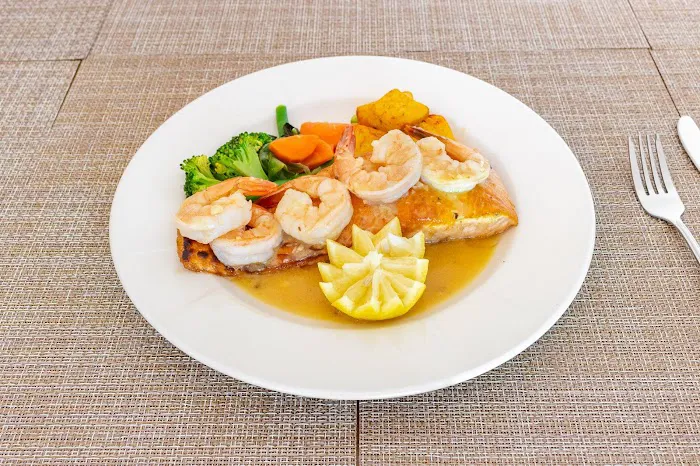 Tony's Bar Italian Cuisine Picture 10