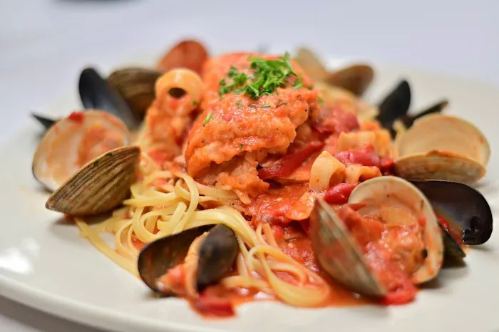 Tony's Bar Italian Cuisine Picture 2