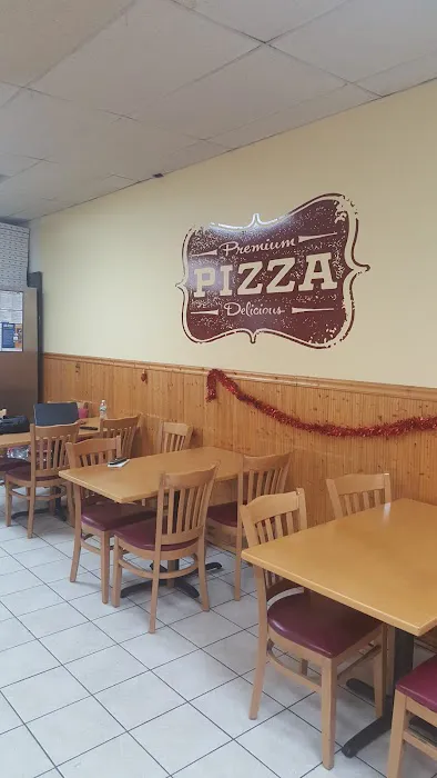 Nino's Pizza Picture 1