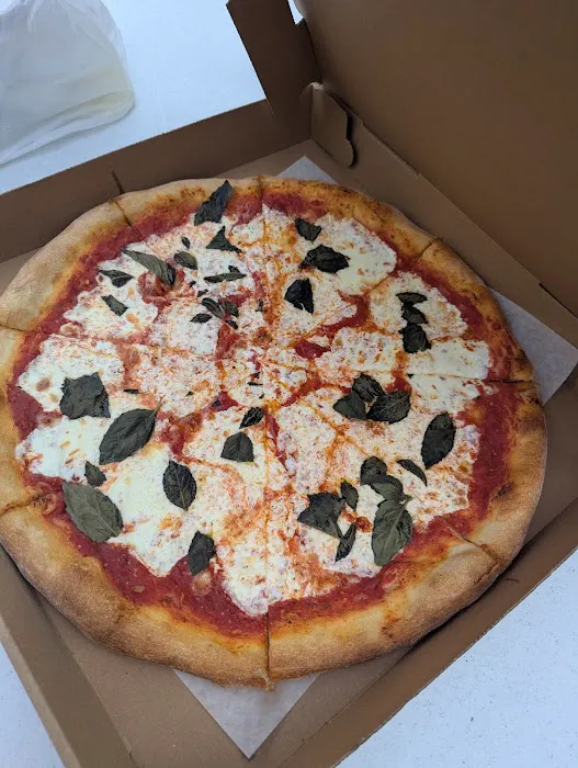 Nino's Pizza Picture 6
