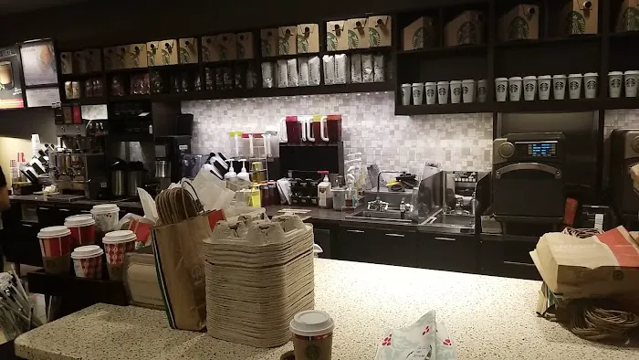 Starbucks Picture 10