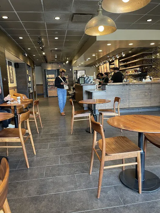 Starbucks Picture 4