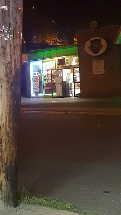 Simon Deli & Grocery Picture 1