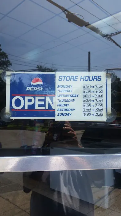 Frank's Deli Picture 7