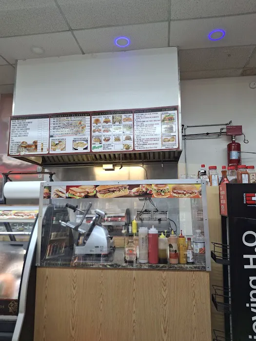 Zack's Bestway Deli Picture 6