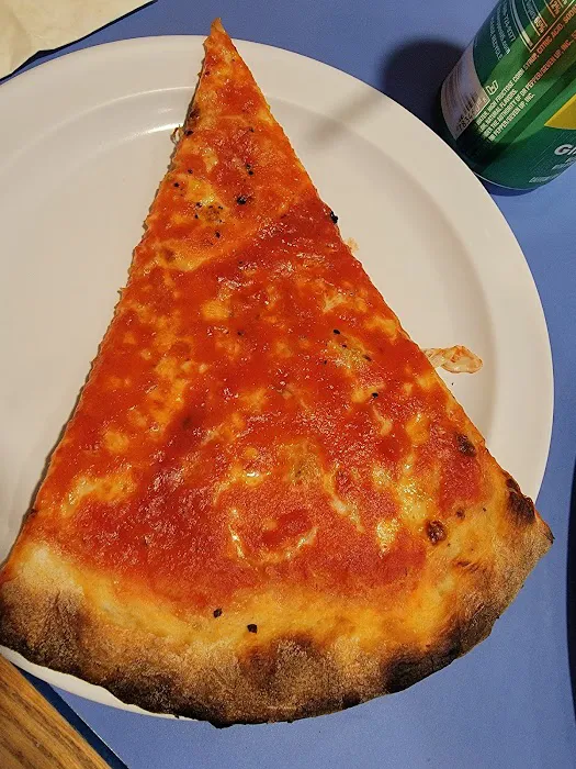 Johnny's Pizzeria Picture 3