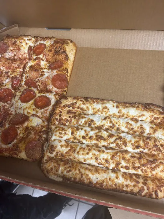 Pizza Hut Picture 5