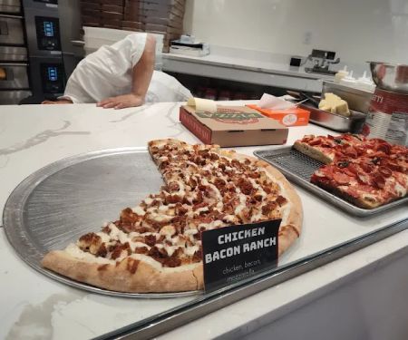 Honey Pizza Super Italian Street Food