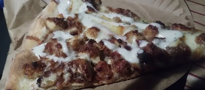 Honey Pizza Super Italian Street Food Picture 5