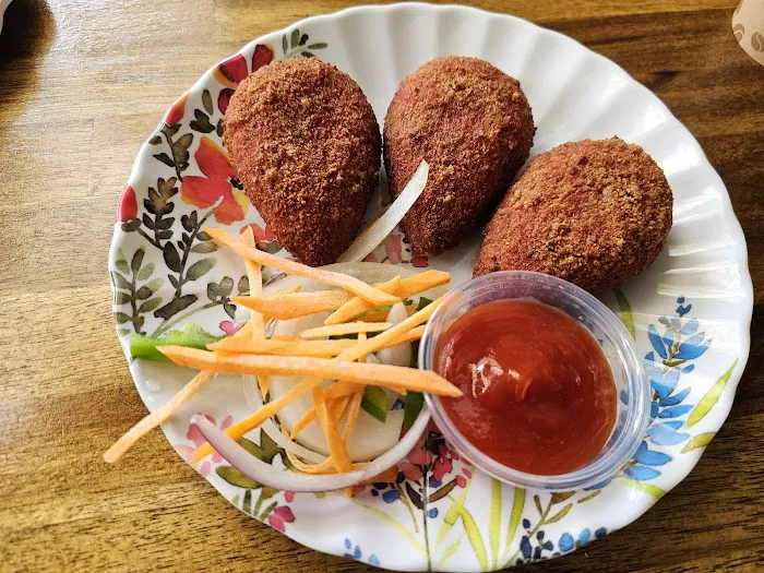 MASKA Indian Vegetarian Picture 1