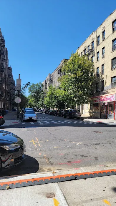 Rosario Deli & Grocery Picture 3
