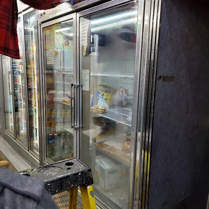 Rosario Deli & Grocery Picture 2