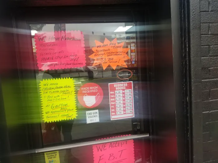 Griffins Deli Picture 3