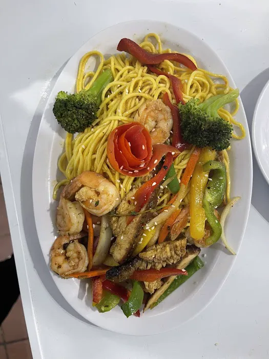 Flamin' Wok Jamaican Chinese and Seafood Picture 5