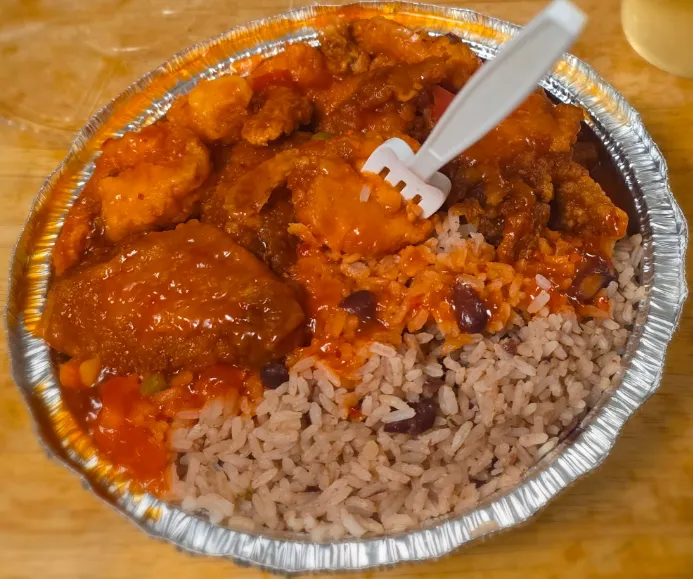 Flamin' Wok Jamaican Chinese and Seafood Picture 4