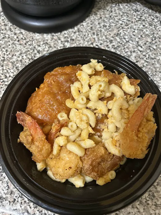 Lash West Indian & American Cuisine Picture 1
