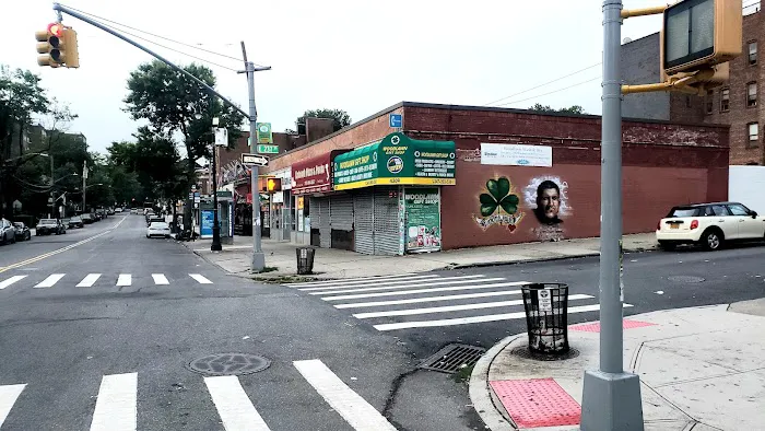 Greenland Deli & Grocery Picture 2