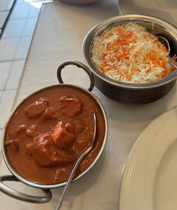 Mughal Curry Spot Picture 5