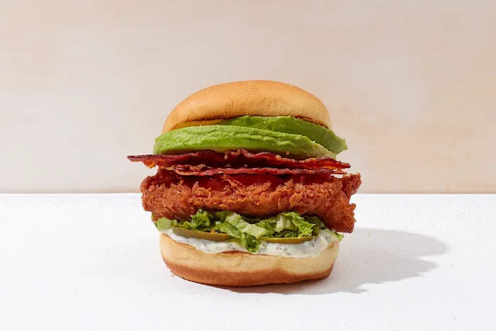 Shake Shack Bay Plaza Picture 5