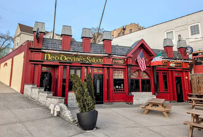 Ned Devine's Saloon Picture 6
