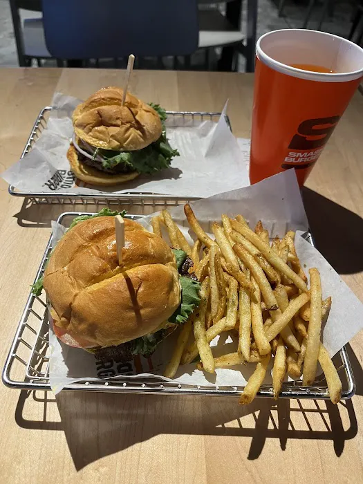 Smashburger Picture 6