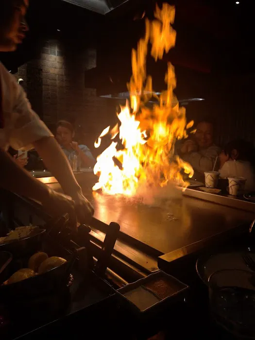 Yumi Asian Bistro Picture 7