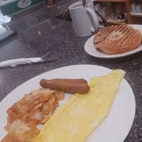 Dee's Deli & Cafe ico