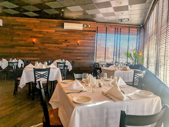 Louie & Johnnie's Ristorante Primavera Picture 7