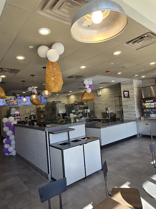 Taco Bell Picture 2