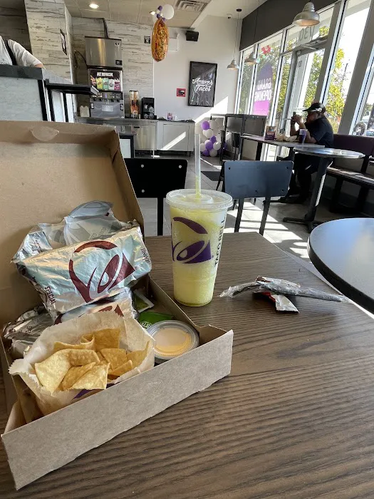 Taco Bell Picture 8