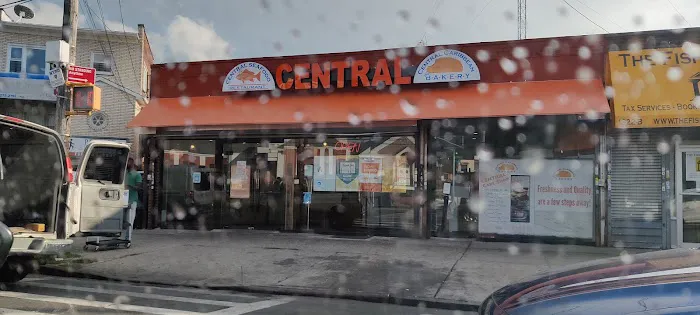Central Caribbean Bakery & Central Seafood Restaurant Picture 2