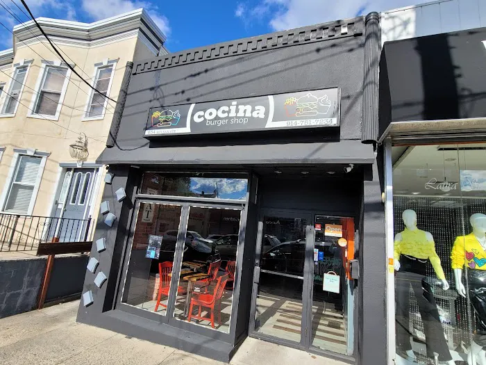Cocina Burger Shop Picture 1