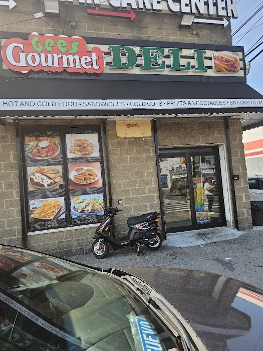 Gees gourmet deli inc Picture 2
