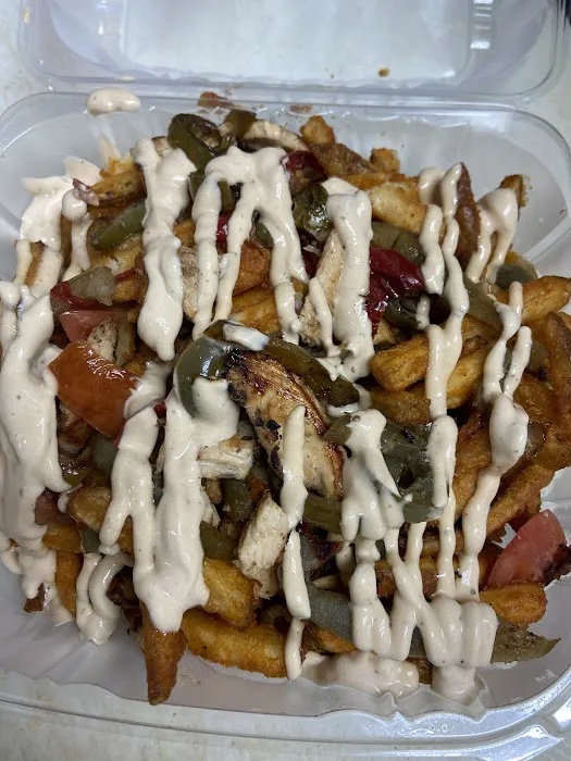 Bee Road Gourmet Deli & Grill Picture 6