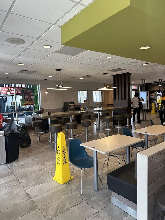 McDonald's Picture 10
