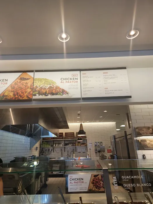 Chipotle Mexican Grill Picture 7