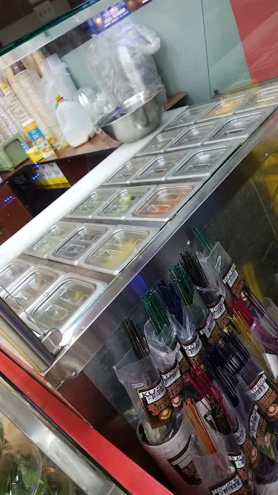 Stop One Deli Mart Picture 9