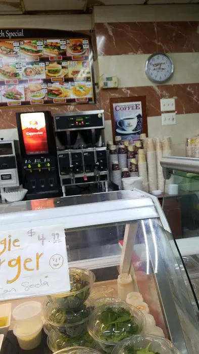 Stop One Deli Mart Picture 10