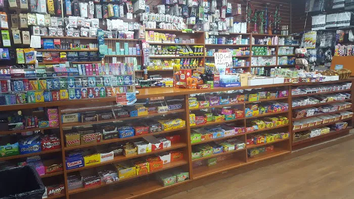Stop One Deli Mart Picture 6