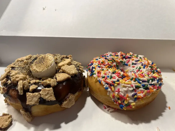Grey's Mini Donuts Picture 4