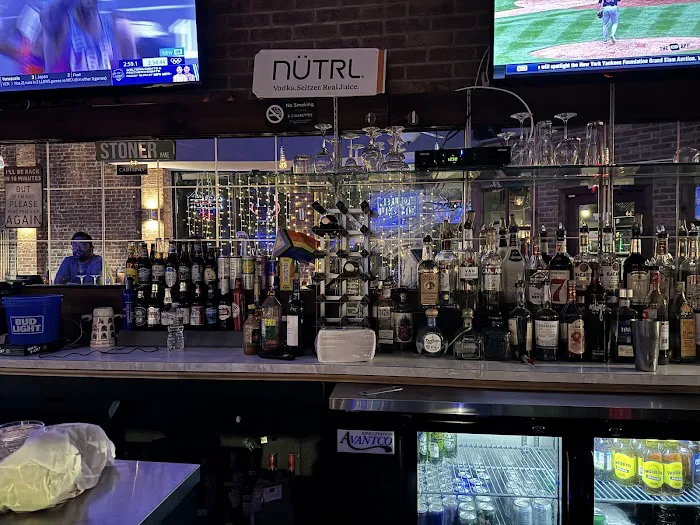 Shooters Bar Picture 2