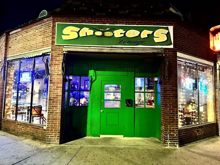 Shooters Bar Picture 1