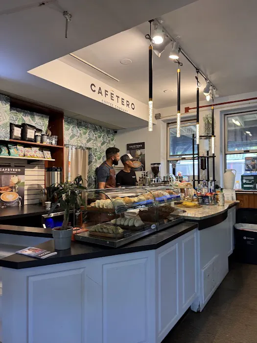 Cafetero - NR Train Station Picture 10