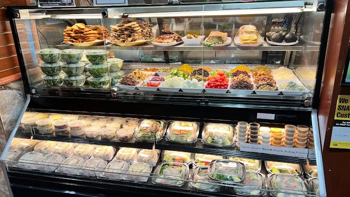 NFM Gourmet Deli Picture 7