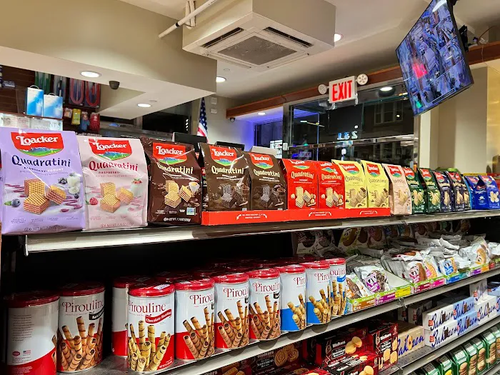 NFM Gourmet Deli Picture 5