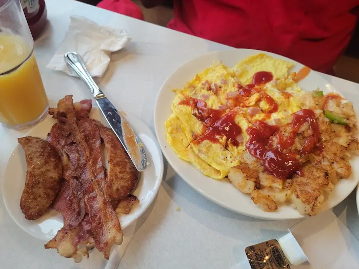 Splendid Diner Picture 7