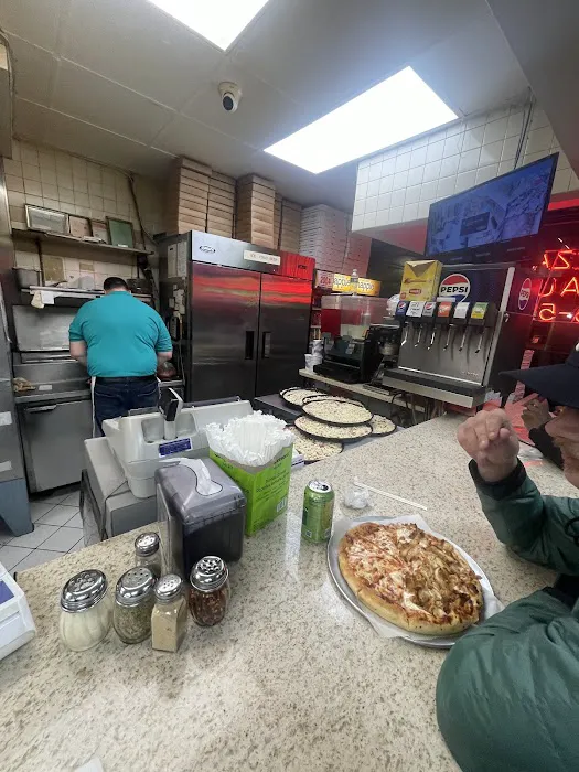 Town Pizza House Restaurant Picture 6