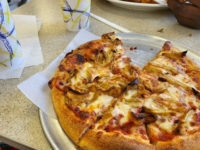 Town Pizza House Restaurant Picture 5