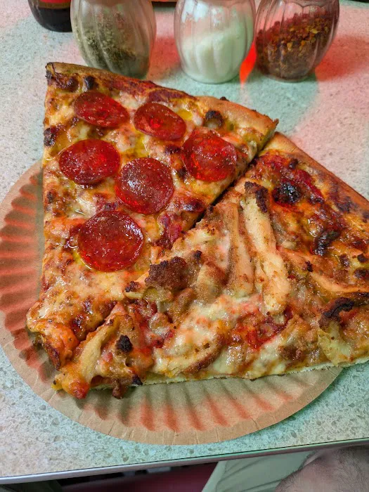 Town Pizza House Restaurant Picture 10